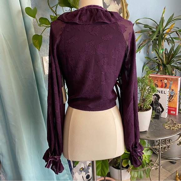 NEW Tularosa Wrap Front Ruffle Blouse Small - Picture 5 of 10